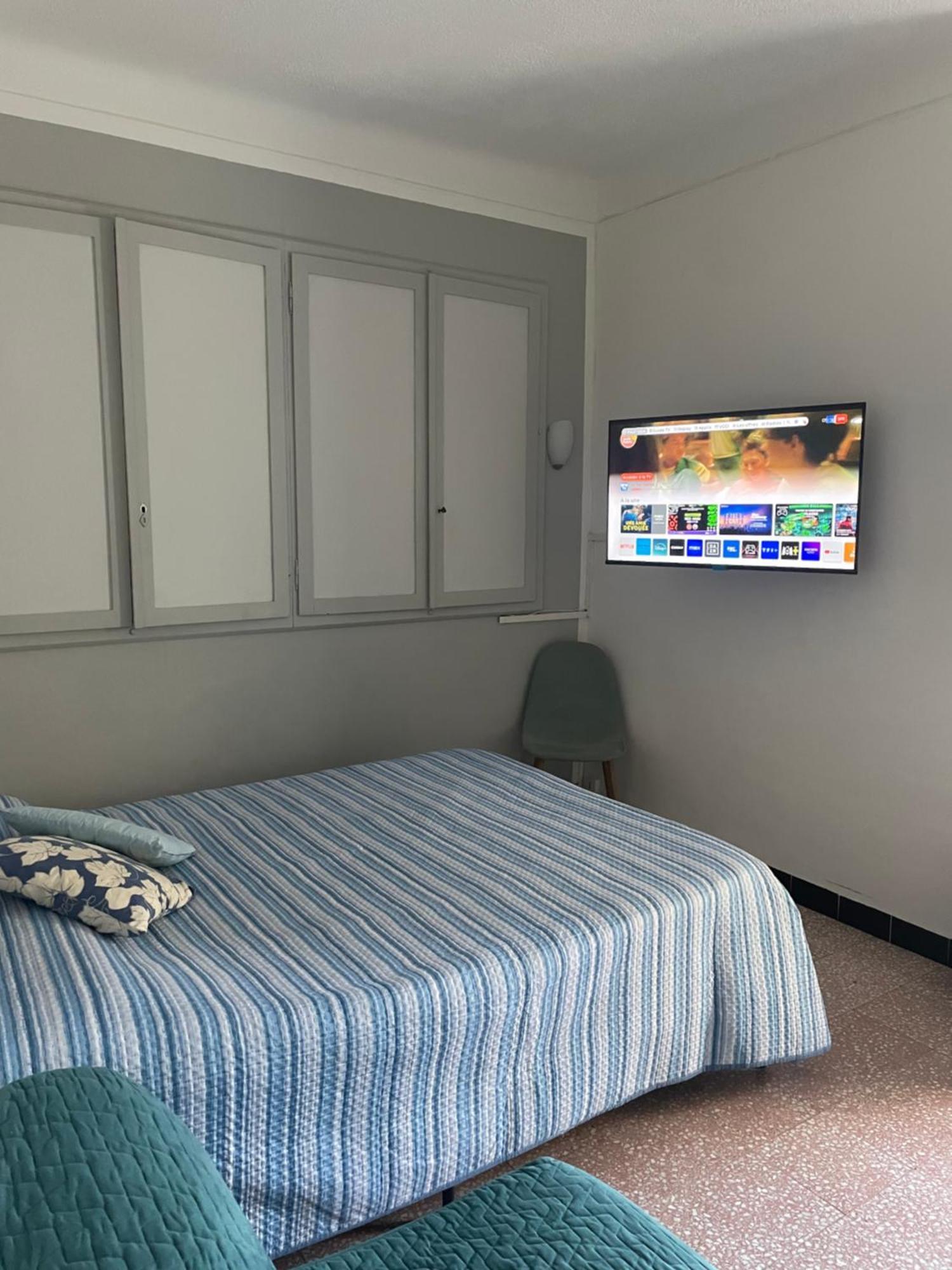 Welcome In The Cozy Blue Nest Pedestrian Мантон Екстер'єр фото